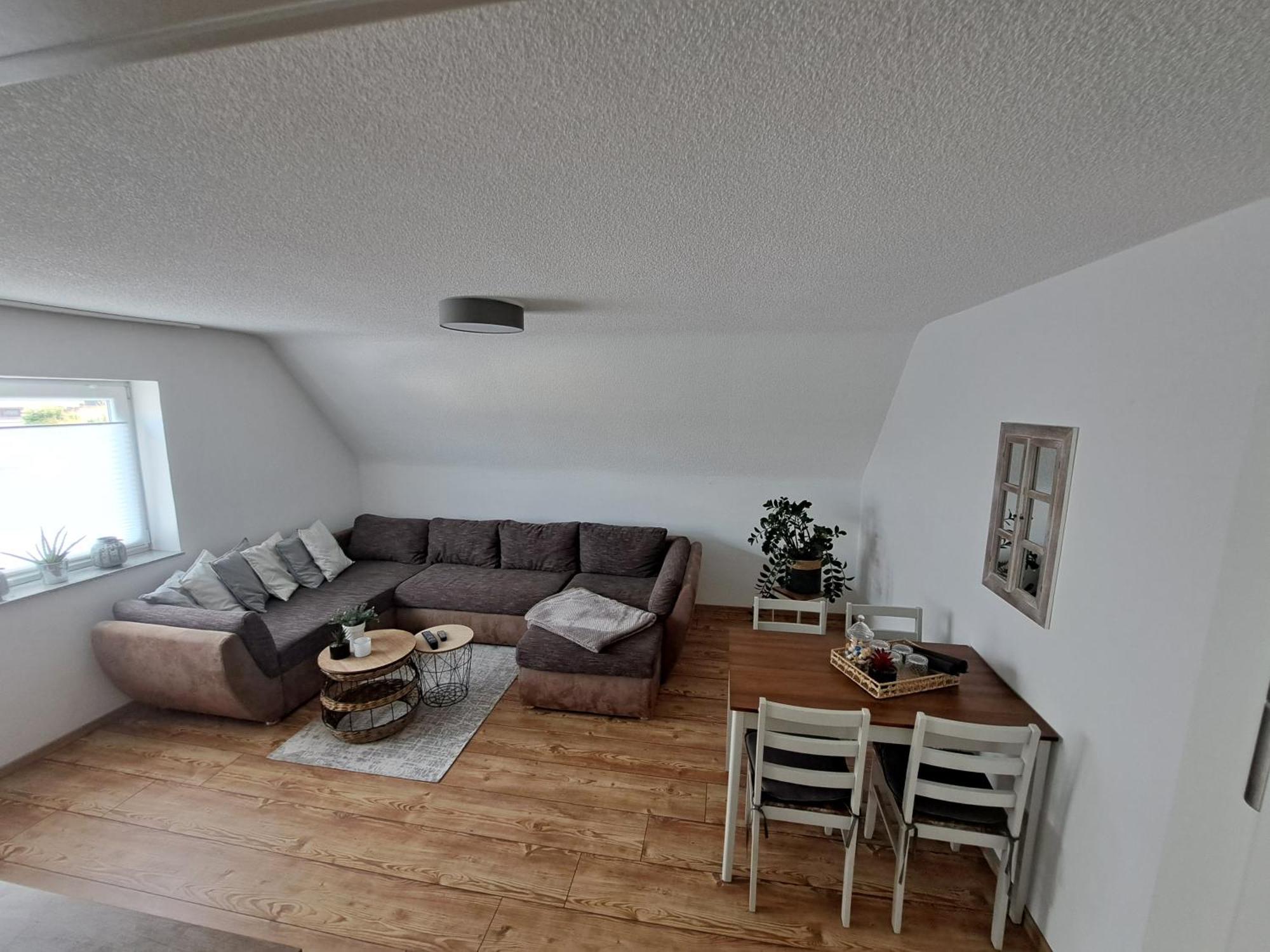 Wunderschoenes 2 Zimmer Apartment Inkl. Parkplatz Asbach  Extérieur photo