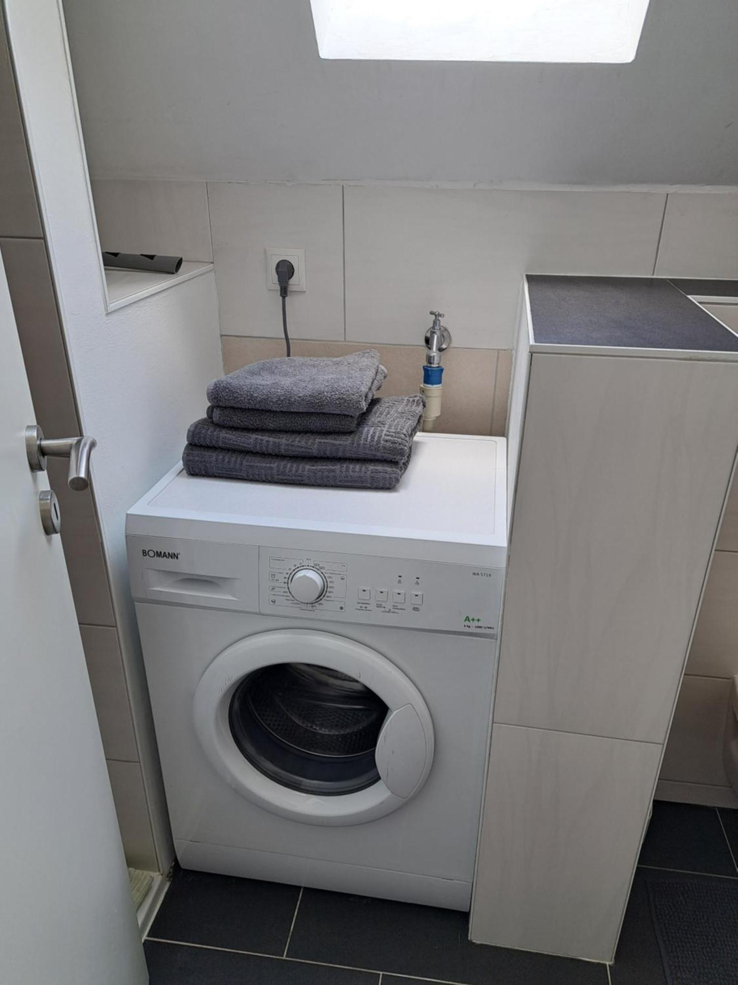 Wunderschoenes 2 Zimmer Apartment Inkl. Parkplatz Asbach  Extérieur photo