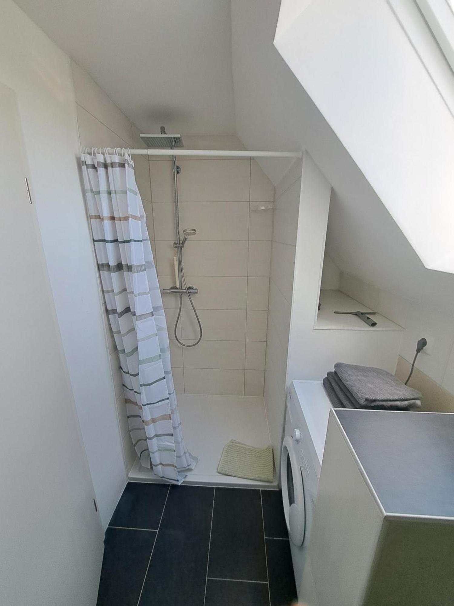 Wunderschoenes 2 Zimmer Apartment Inkl. Parkplatz Asbach  Extérieur photo