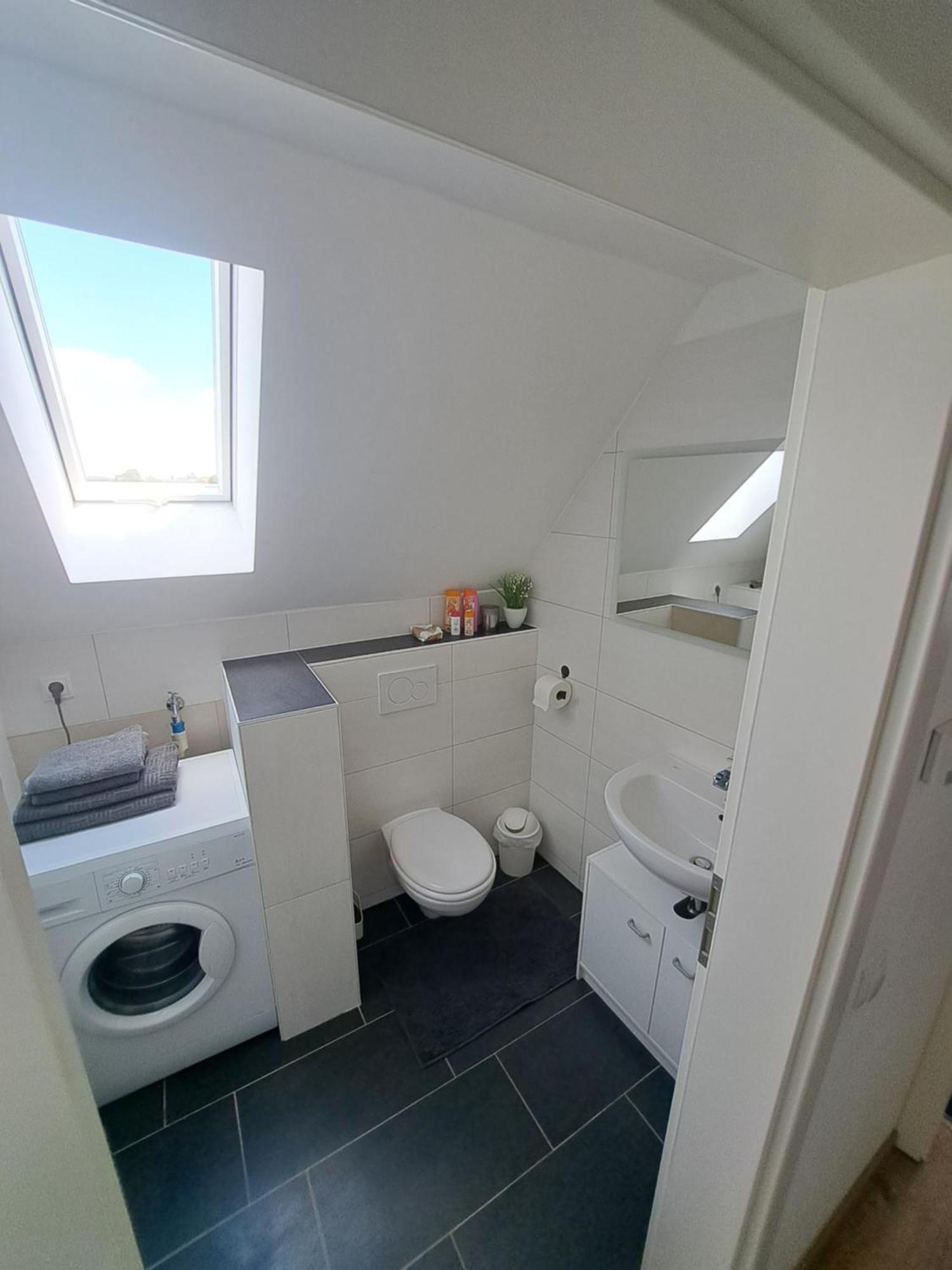 Wunderschoenes 2 Zimmer Apartment Inkl. Parkplatz Asbach  Extérieur photo